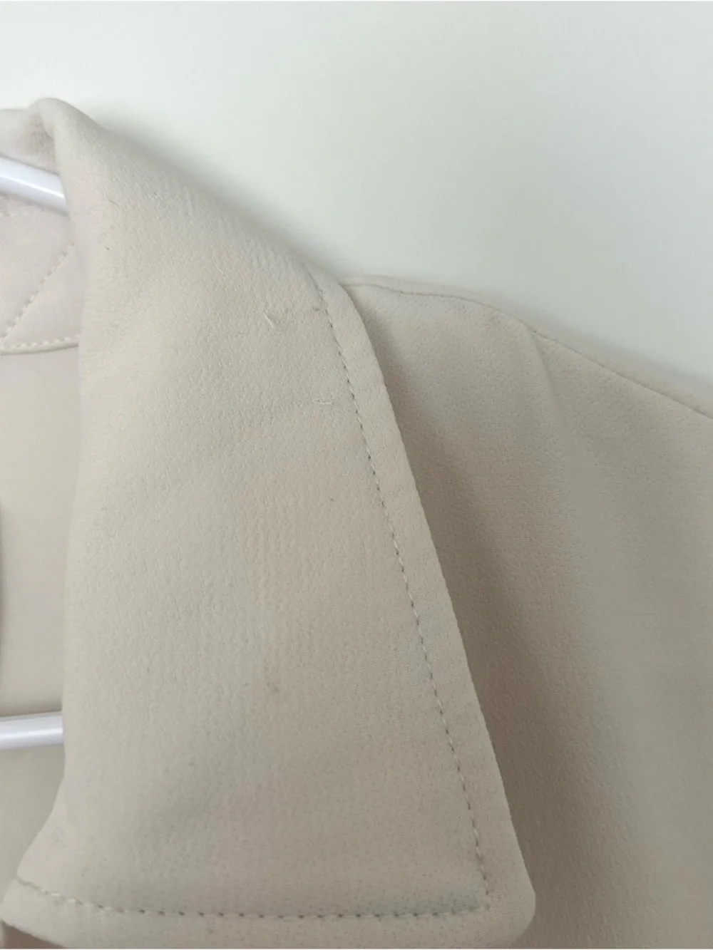 Wilfred Cream Collared Shacket - Picture 7 of 9